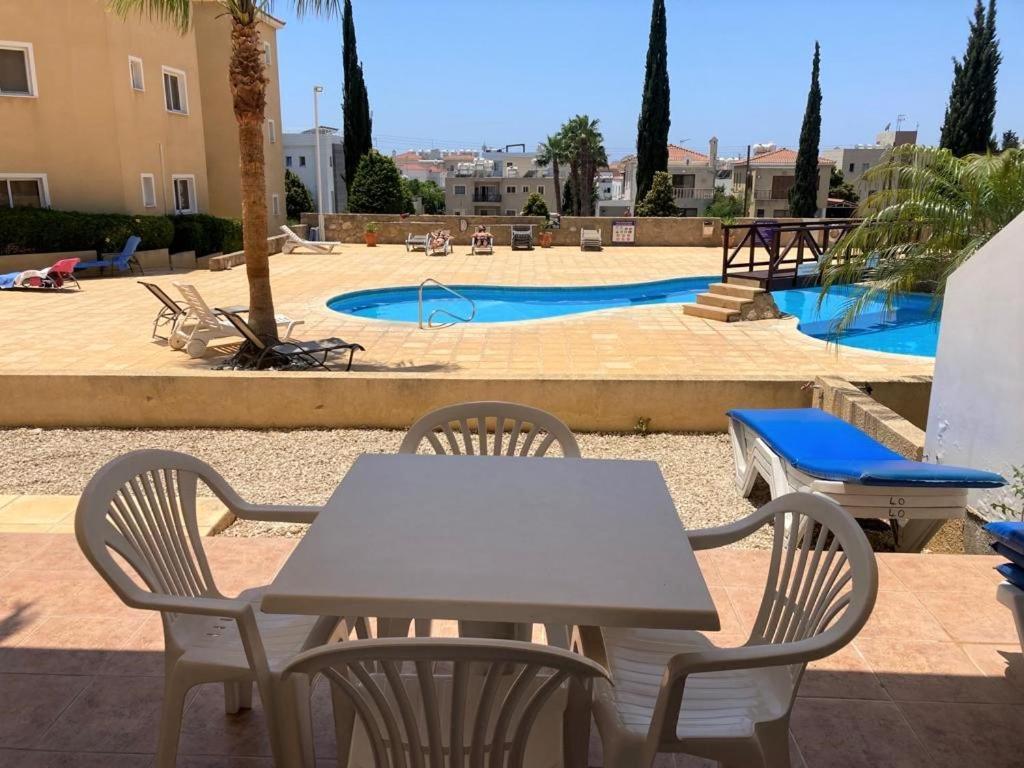 Sirena Olympia Apartment 40 Paphos Kültér fotó